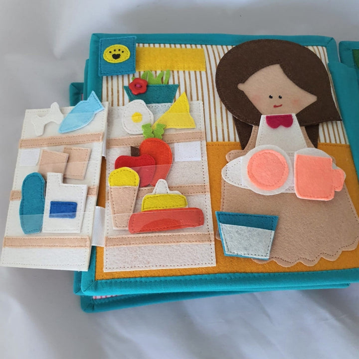 Doll House Quiet Book (1-3 Years)