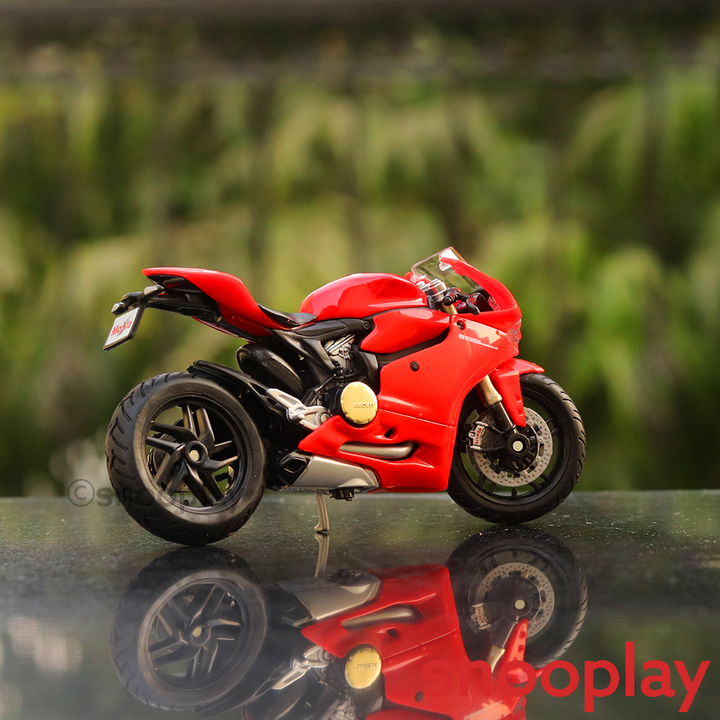 Ducati 1199 Panigale Diecast Bike Model 1:18 Scale