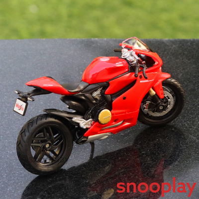 Ducati 1199 Panigale Diecast Bike Model 1:18 Scale