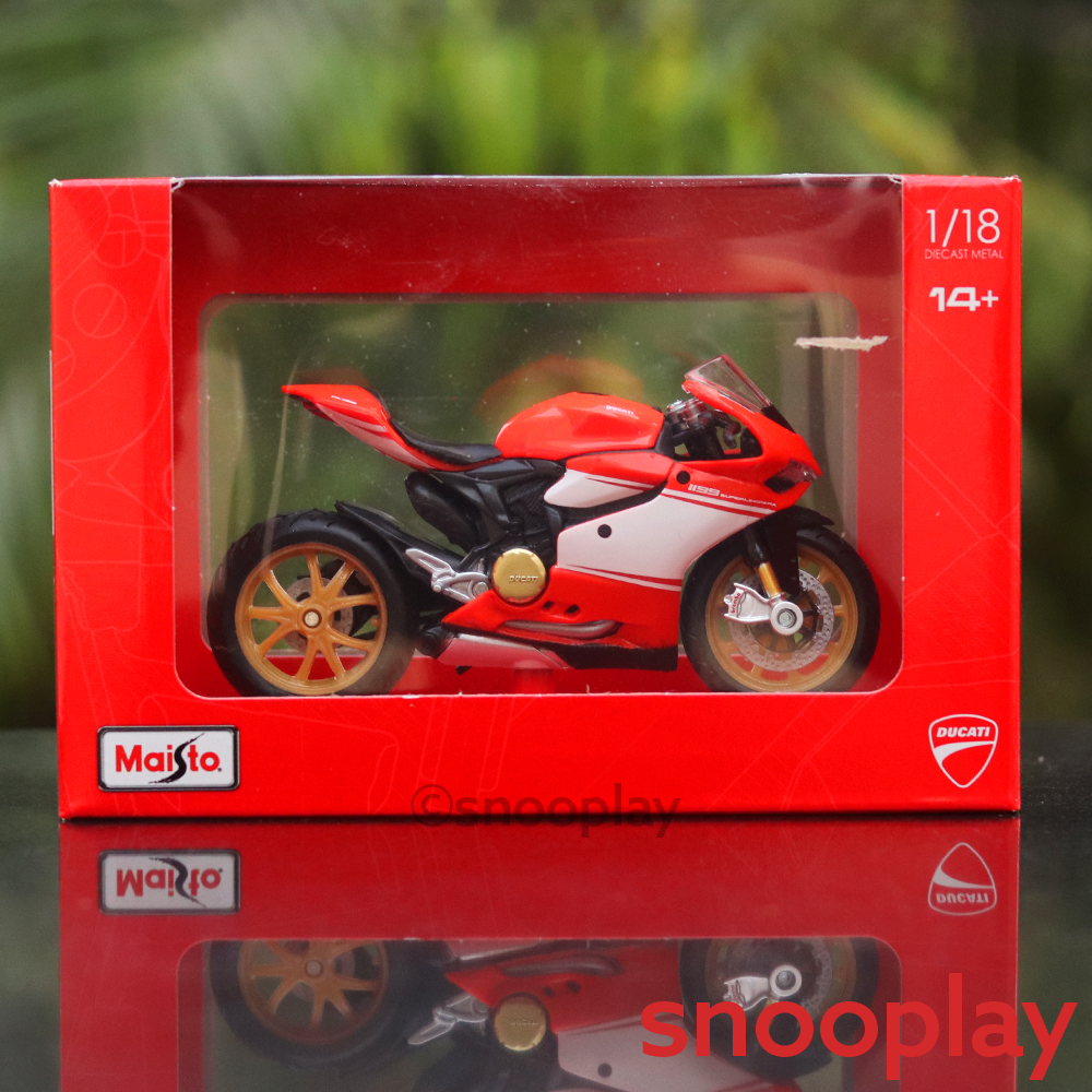 Ducati 1199 Superleggera Diecast Bike Scale Model (1:18 Scale)