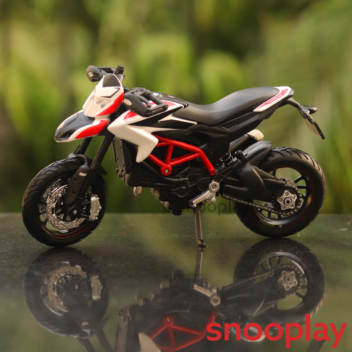 Ducati Hypermotard SP Diecast Bike Scale Model (1:18 Scale)