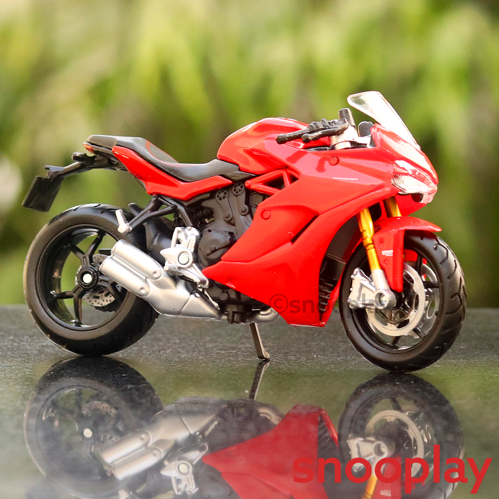 Ducati Supersports S Diecast Bike Model 1:18 Scale