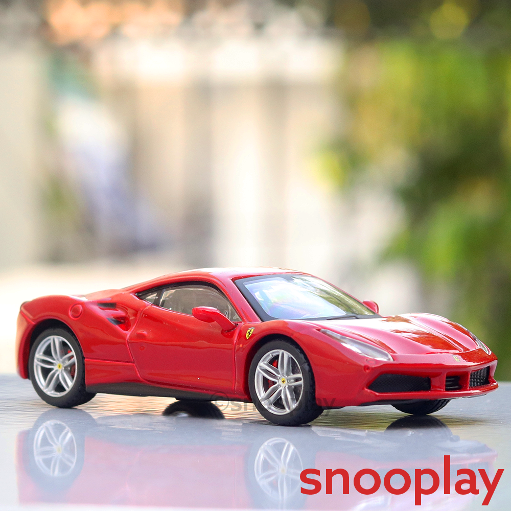 Original & Licensed Ferrari 488 GTB Diecast Car Model (1:43 Scale)