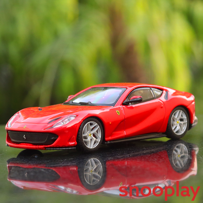 Original & Licensed Ferrari 812 Superfast Diecast Car Model (1:43 Scale)