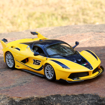 Ferrari FXX K Diecast Car Scale Model (1:24 Scale)