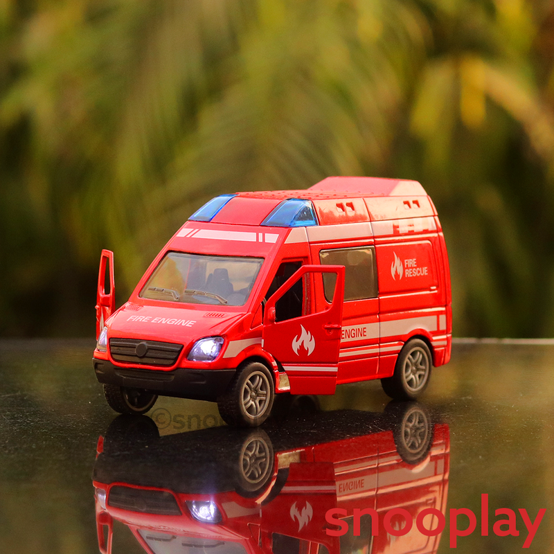 Metal Die-Cast Fire Rescue Van Diecast (3231)