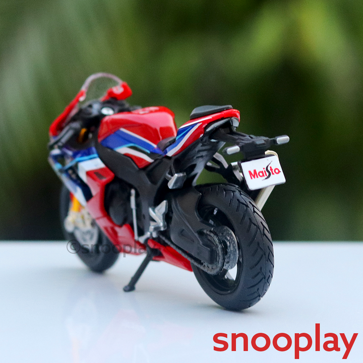 Honda CBR 1000R-R Fireblade SP Diecast Bike Scale Model 1:18