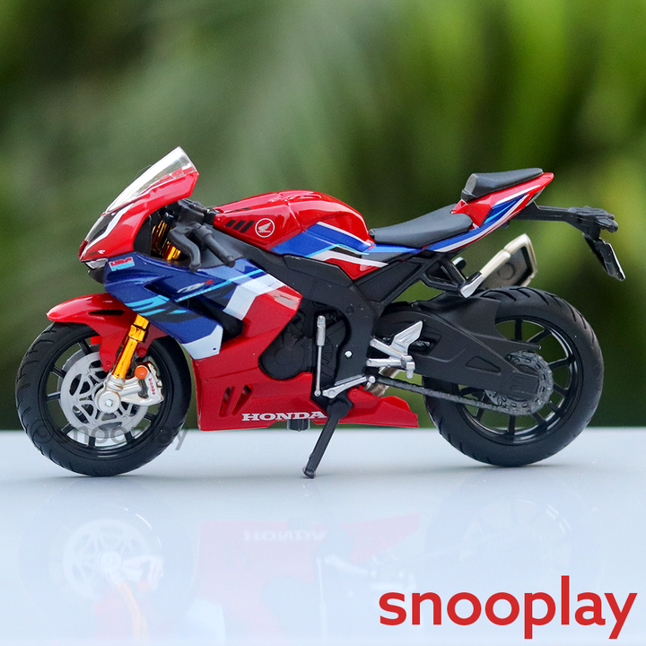 Honda CBR 1000R-R Fireblade SP Diecast Bike Scale Model 1:18