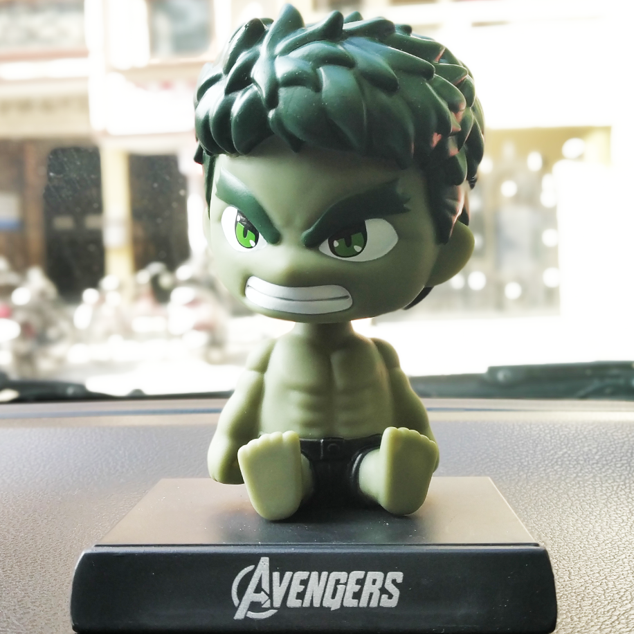 Incredible hulk top bobble head