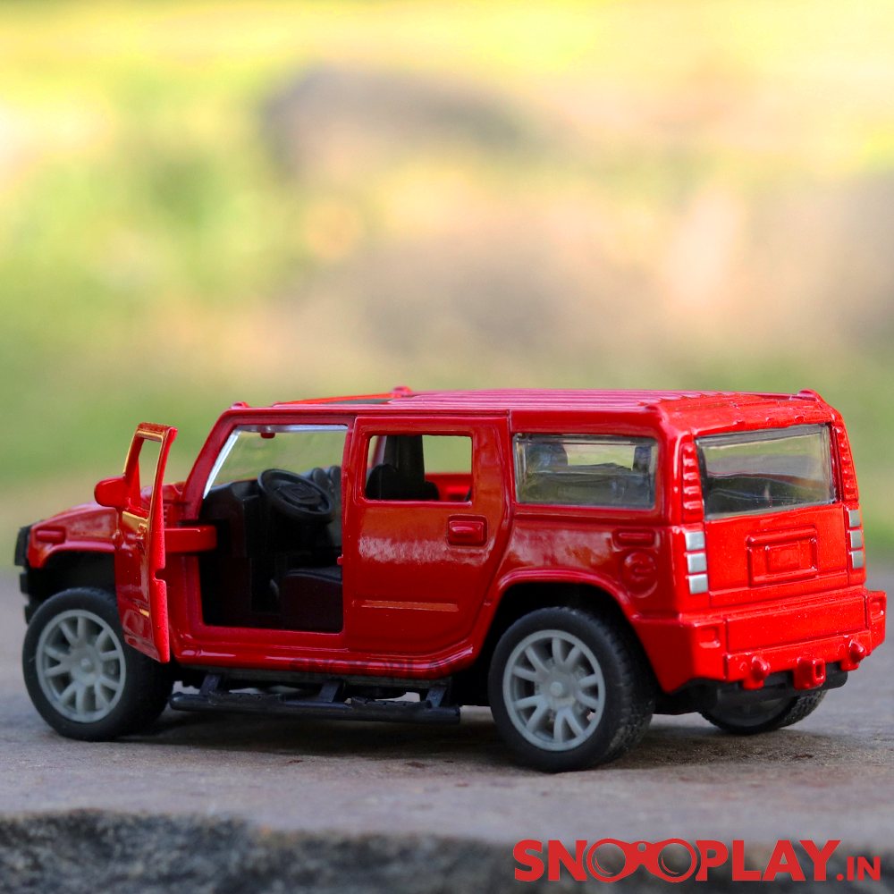 SUV Diecast Car (3221) resembling Hummer (1:32 Scale) - Assorted Colours