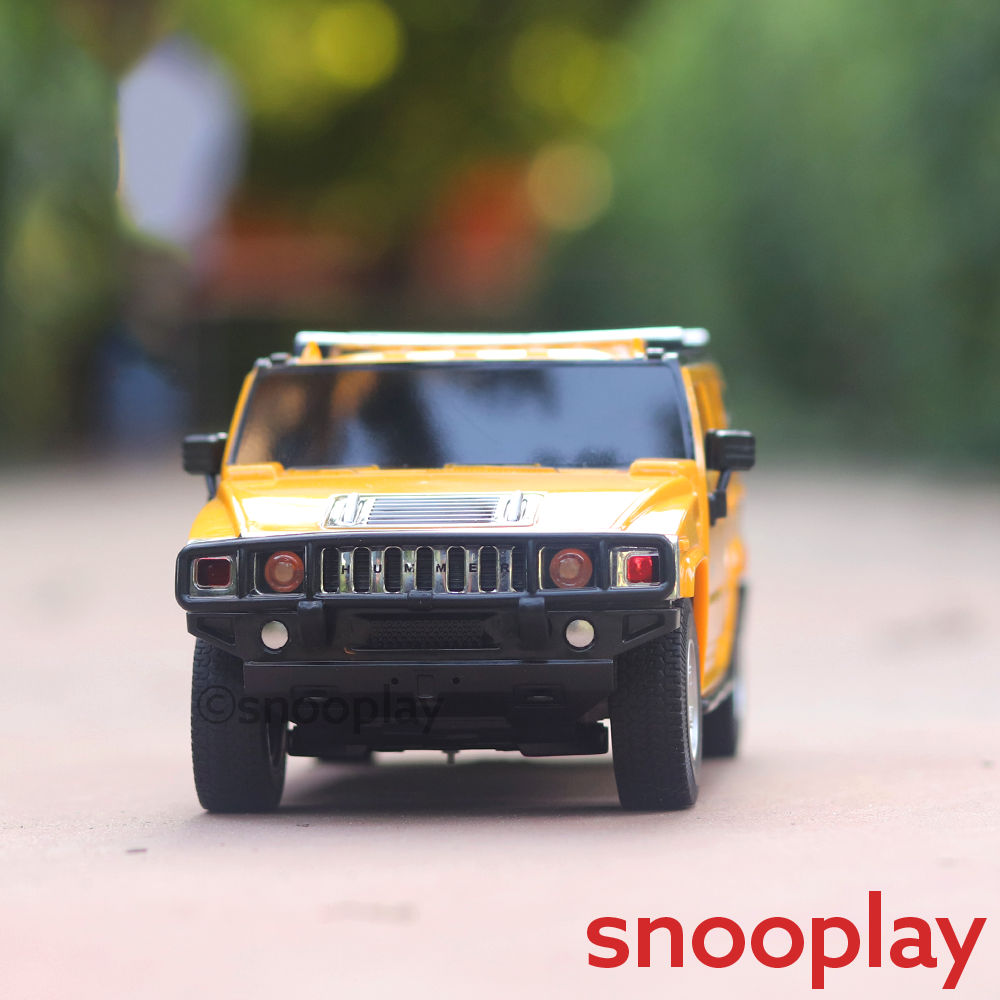 Hummer H2 Remote Controlled Toy Car (1:24) Scale Model (With Lights) - Assorted Colours