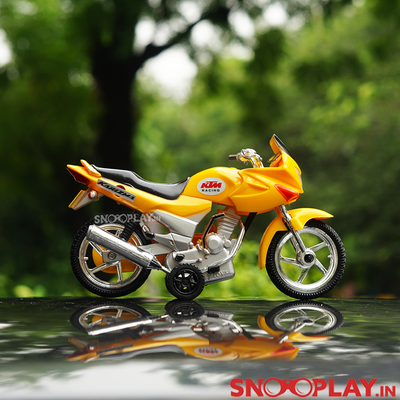 Karizma Miniature Toy Bike (Pull Back Bike) - Assorted Colours