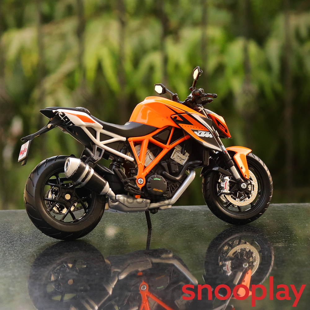 Original Licensed KTM 1290 Super Duke R Diecast Bike 1:12 Scale (14 Years  till Grown Ups)
