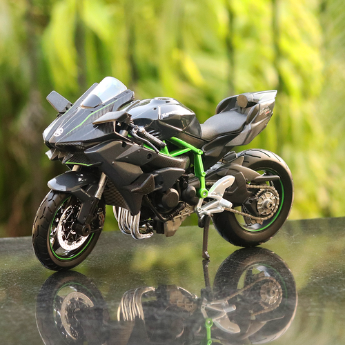 Maisto Kawasaki Ninja H2R Diecast Bike Scale Model (1:12 Scale)