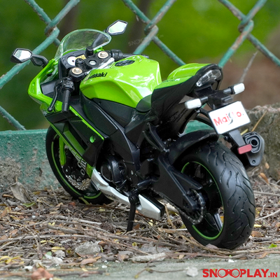 Buy Kawasaki Ninja ZX 10R 1:12 Scale Die cast Bike Model Online India Back Side