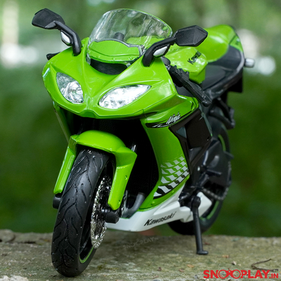 Buy Kawasaki Ninja ZX 10R 1:12 Scale Die cast Bike Model Online India