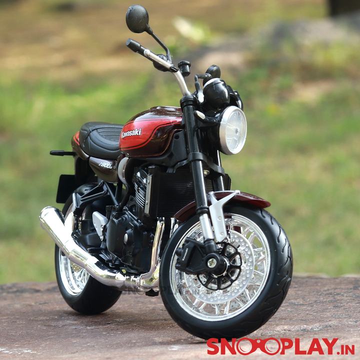 Kawasaki Z900RS Diecast Bike 1:12 Scale Model