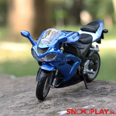 Kawasaki Ninja ZX 10R Diecast Bike Scale Model (1:18 Scale)