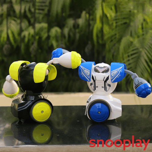 Slverlit Remote Controlled Robo Kombat - Battling Robots with Power Fist (5-10 Years) | Assorted Designs