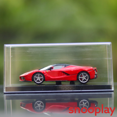 Original & Licensed La Ferrari (Red) Diecast Car Scale Model - 1:43 Scale