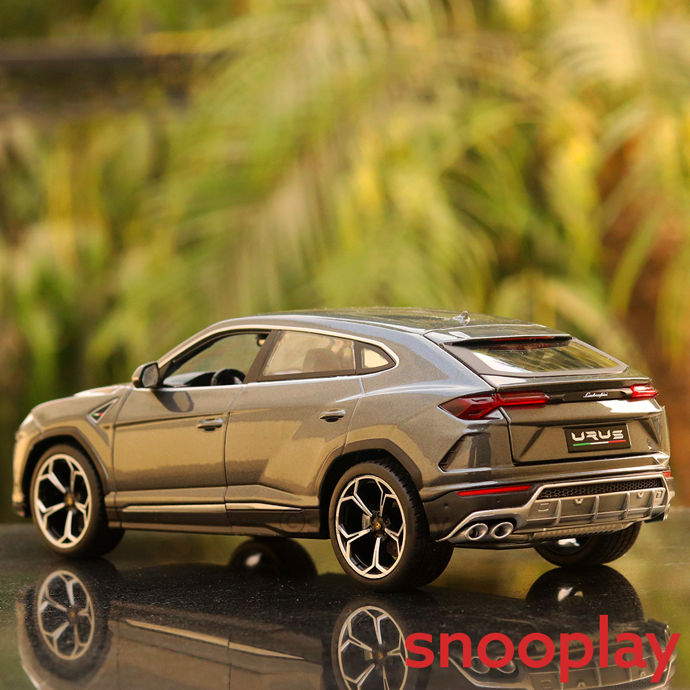 Lamborghini Urus Diecast Car Scale Model (1:18 Scale)