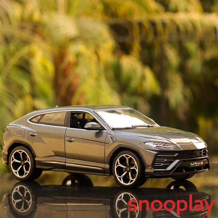 Lamborghini Urus Diecast Car Scale Model (1:18 Scale)