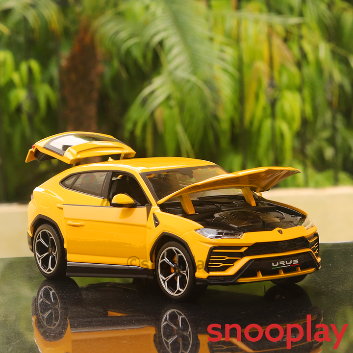 Lamborghini Urus Diecast Car Scale Model (1:18 Scale)