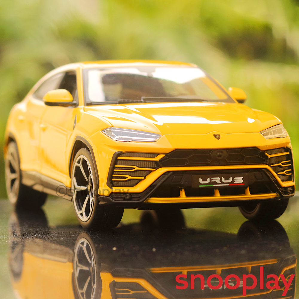 Lamborghini Urus Diecast Car Scale Model (1:18 Scale)