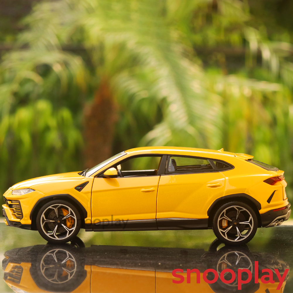 Lamborghini Urus Diecast Car Scale Model (1:18 Scale)