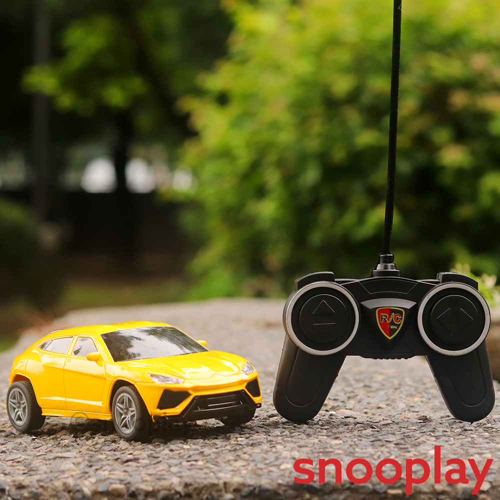 Remote Controlled Supercar Lamborghini Urus (With Lights) - 1:22 Scale (Assorted Colours)