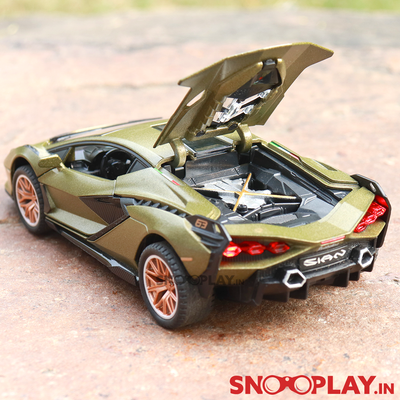 Supercar Diecast Scale Model resembling Lamborghini