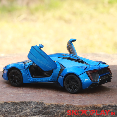 Lykan Hypersport (3218) Diecast Car Scale Model (1:32 Scale) with Lights & Sound - Assorted Colours