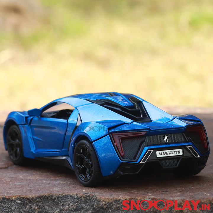 Lykan Hypersport (3218) Diecast Car Scale Model (1:32 Scale) with Lights & Sound - Assorted Colours