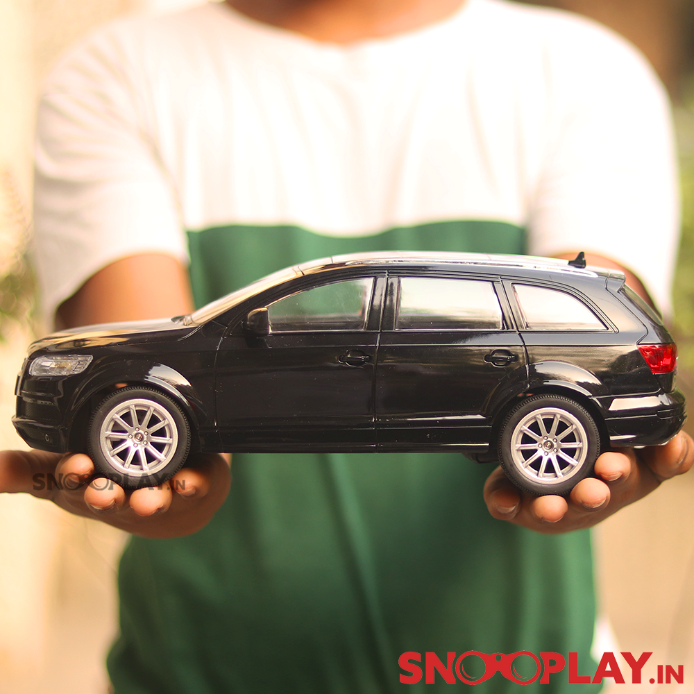Audi q7 toy car price sales