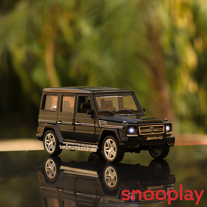 SUV Diecast Car Model (3220) resembling Mercedes G-class (1:32 Scale)- comes with light & sound feature (Assorted colors and designs)