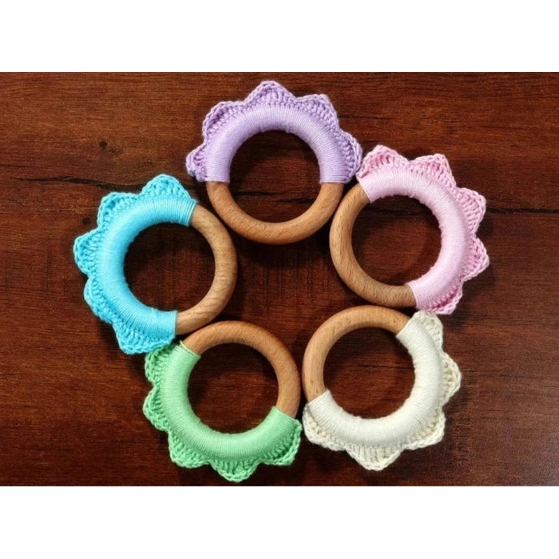 Handmade Ruffle Wooden Teether - Lilac