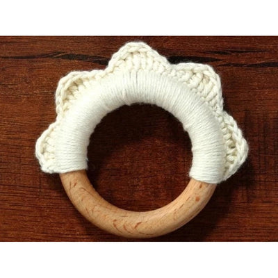 Handmade Ruffle Wooden Teether - Ivory