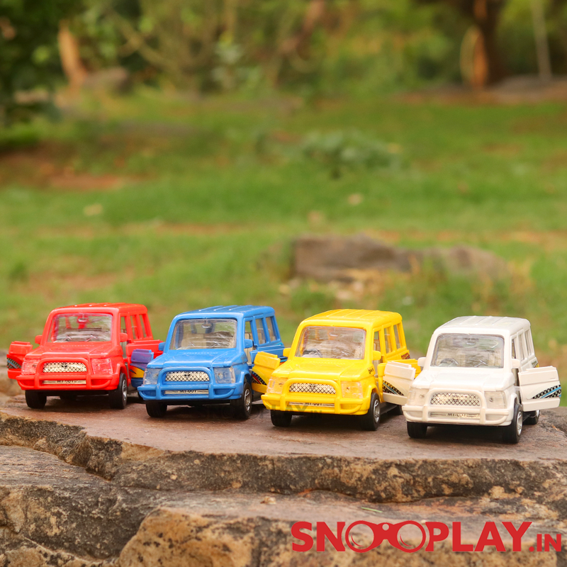 Shinsei Qualis SUV Toy Car (Pull Back Car) - Assorted Colours