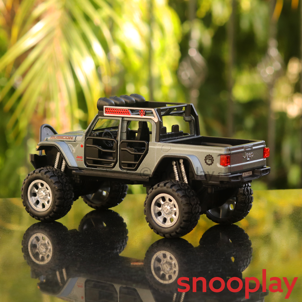 Diecast Rubicon Jeep Model Car with Light & Sound (Scale: 1:32) ( Assorted Colors)