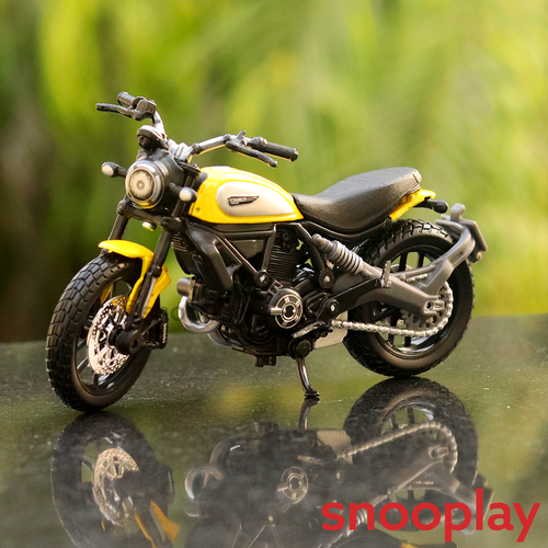 Ducati Scrambler Diecast Bike | 1:18 Scale (14 Years till Grown Ups)
