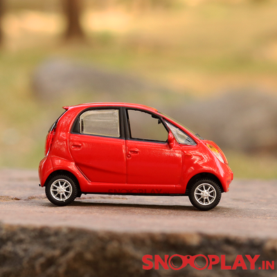 Tata Nano Diecast Car Model (1:43 Scale)