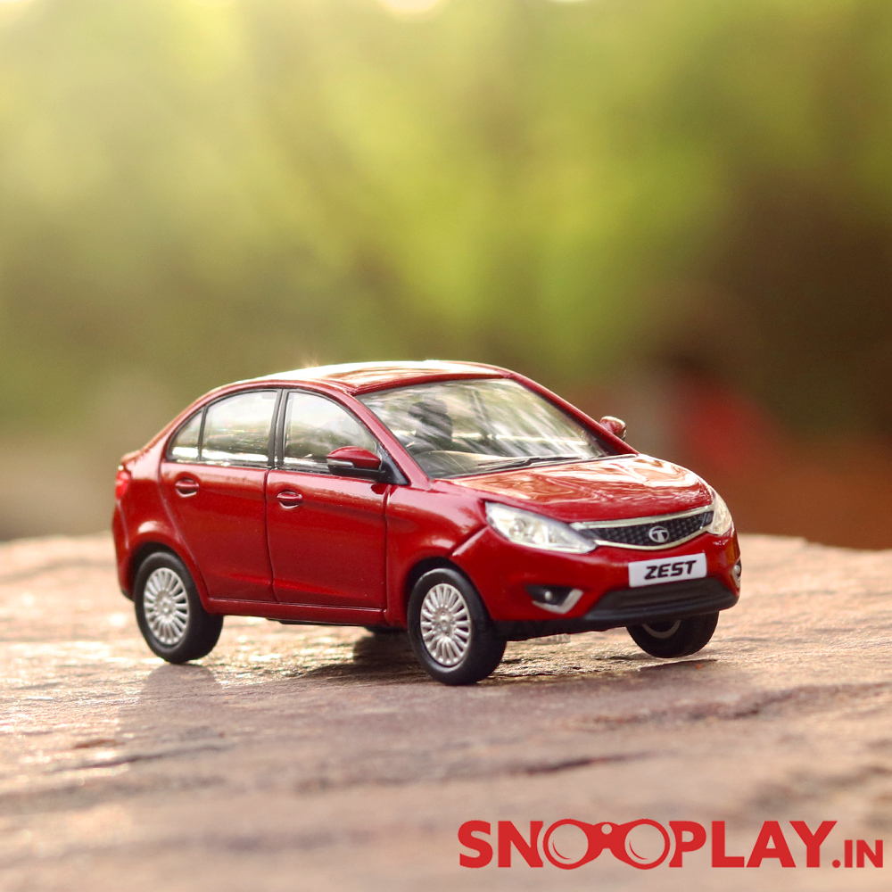 Tata Zest Diecast Car Model (1:43 Scale)