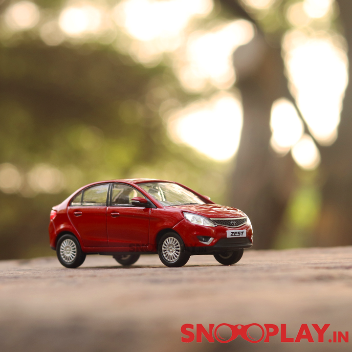 Tata Zest Diecast Car Model (1:43 Scale)