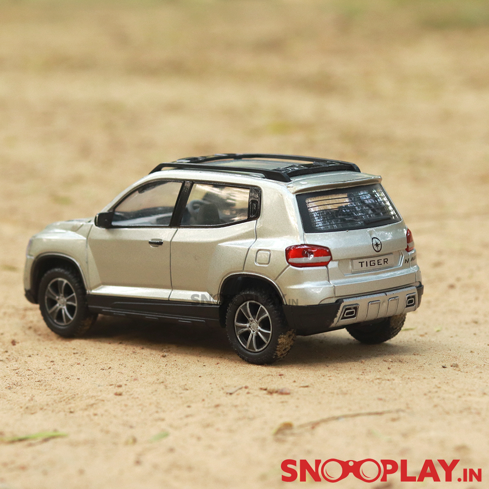 Tiger SUV (Tigor) Pull Back Car - Assorted Colours back