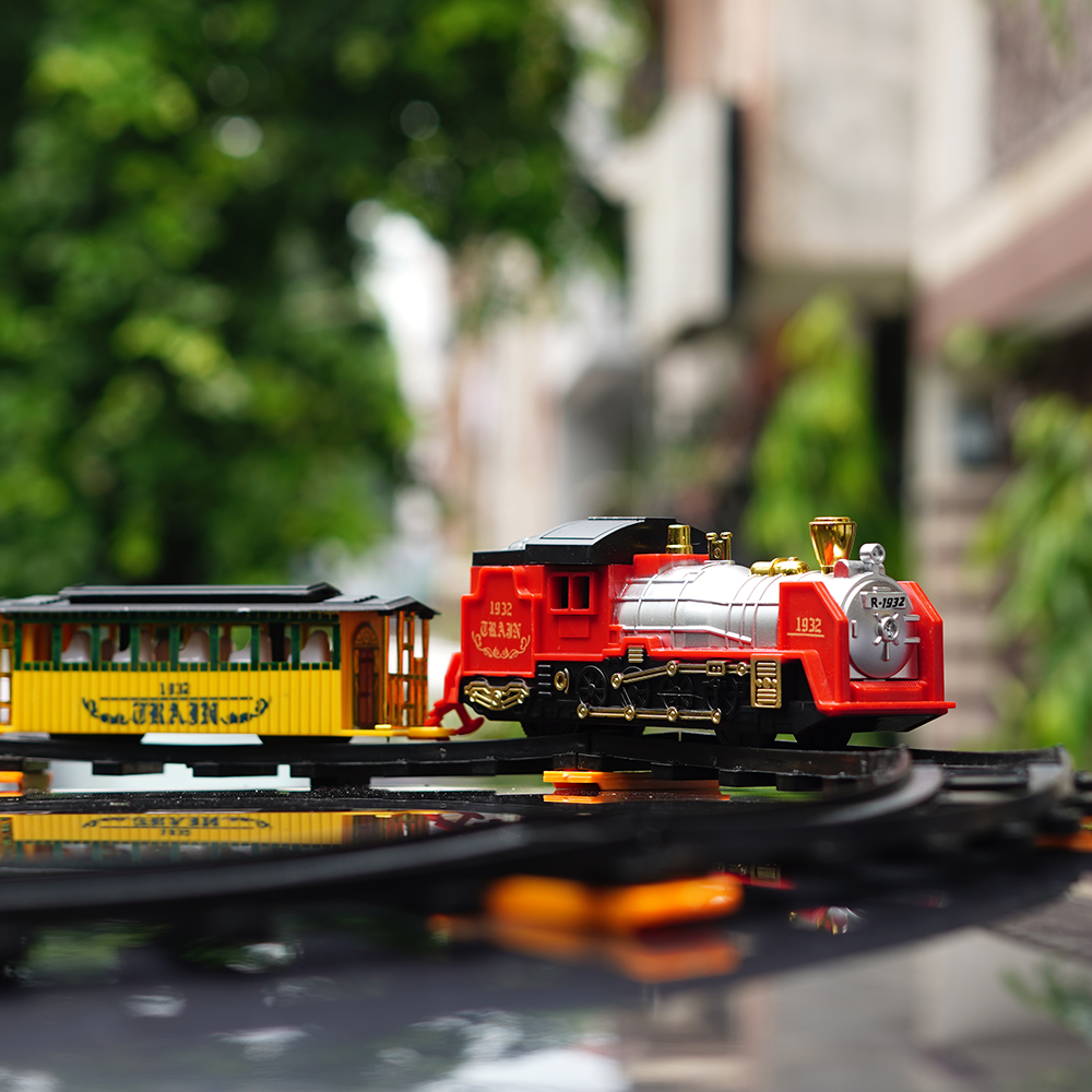 Buy Battery Operated Toy Train Set with Sound Light (3-6 Years