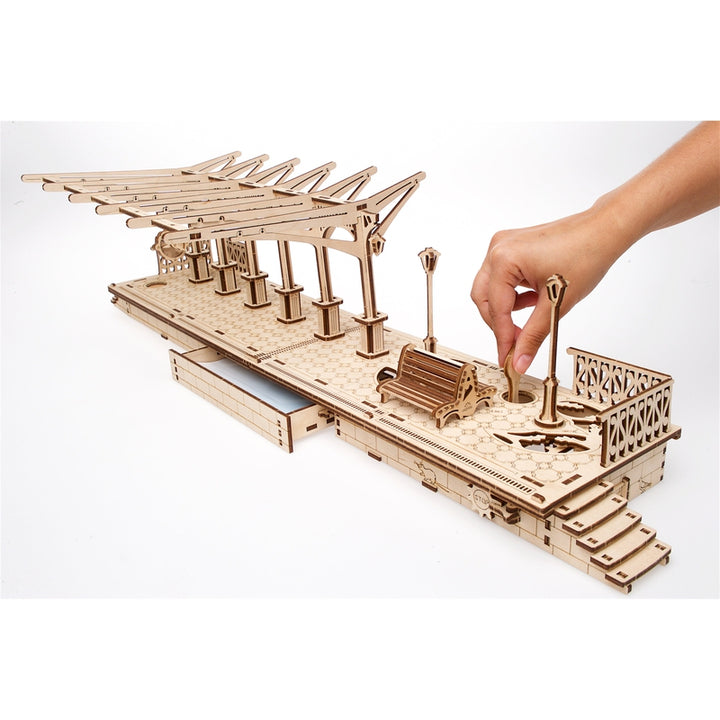 Railway Platform 3D Assembling Kit - 196 Pieces