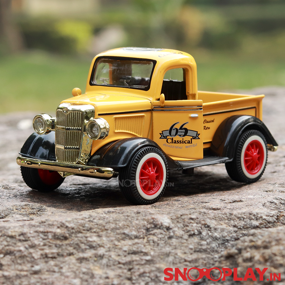 Classic Vintage Pickup Truck Diecast Scale Model (1:32 Scale)- Assorted Colors