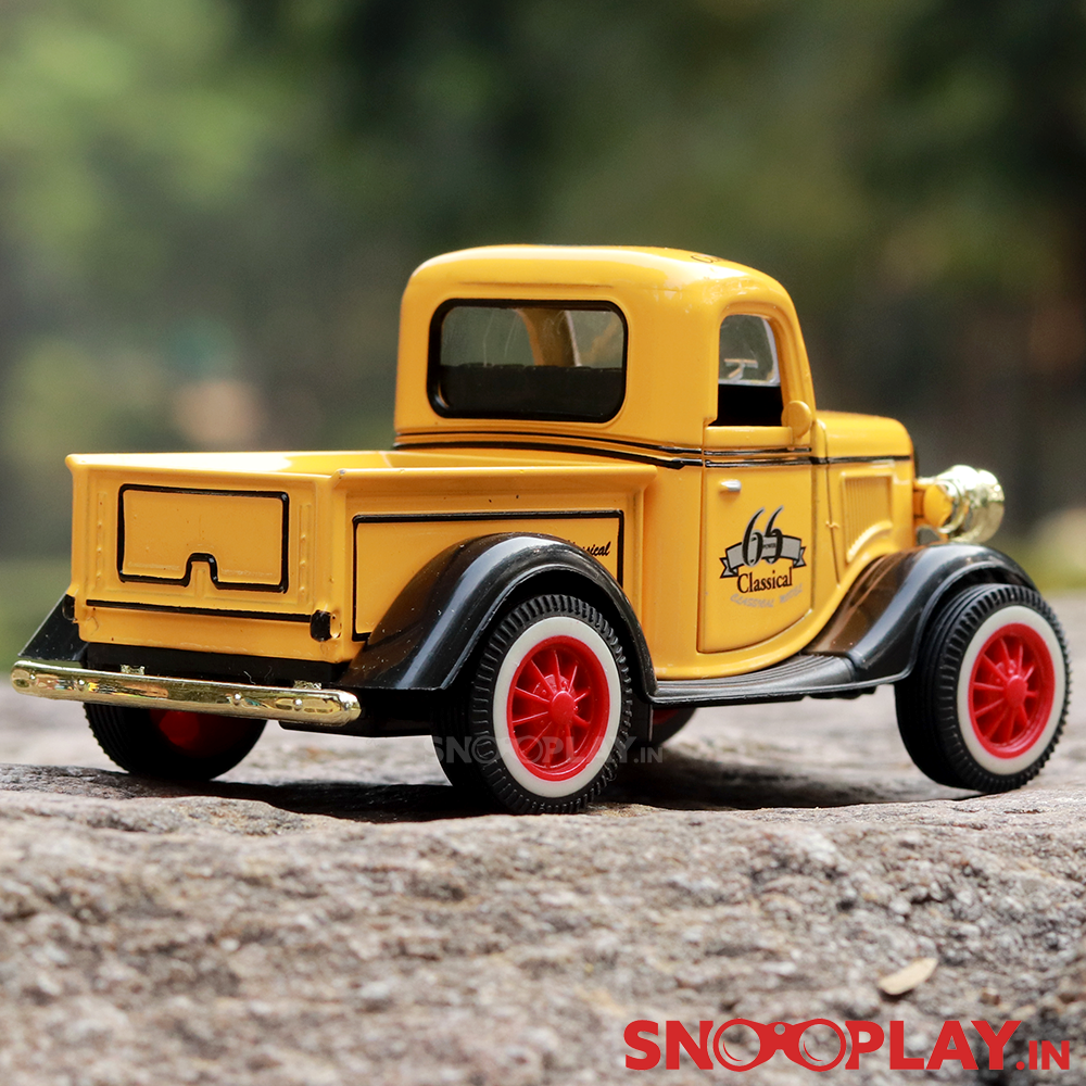 Classic Vintage Pickup Truck Diecast Scale Model (1:32 Scale)- Assorted Colors
