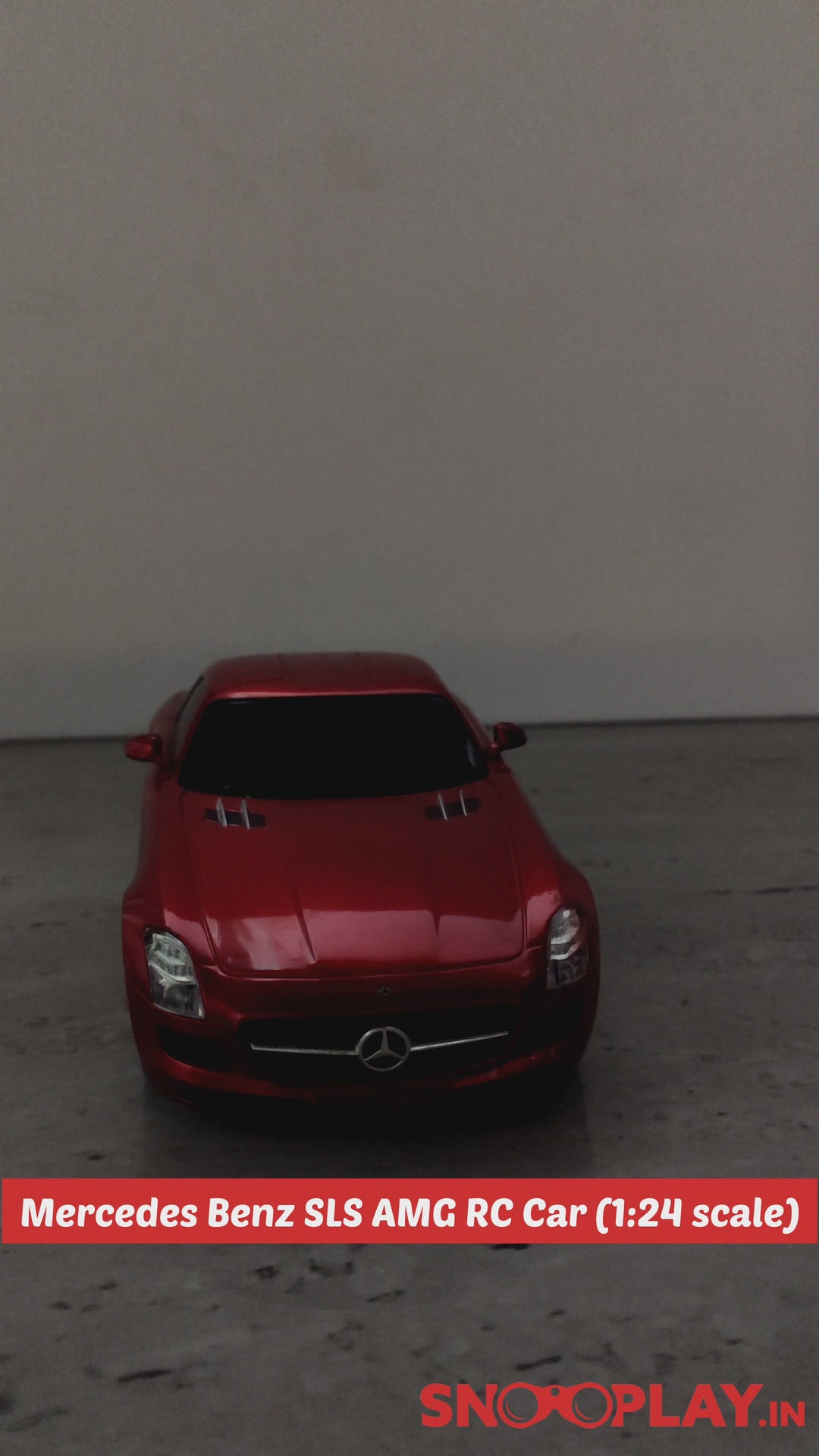 Mercedes-Benz SLS AMG Remote Control Car (1:24 Scale)