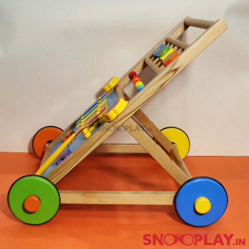 The right look of the activity walker for kids that can be used as a push walker when your baby grows up.